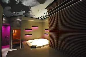 B&B Hotel Hyeres 호텔 히에레